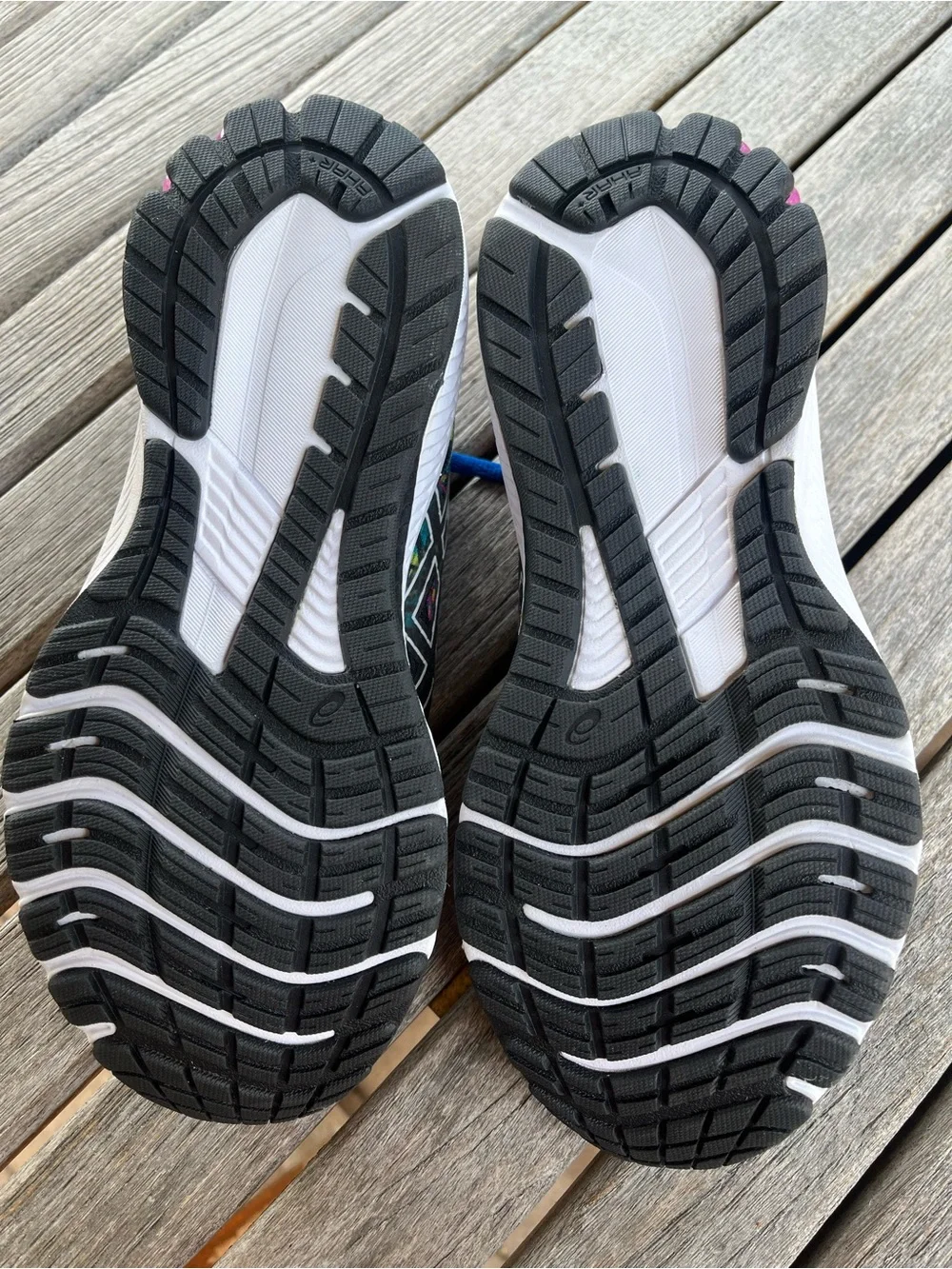 NWOT ASICS Women's GT-1000 11 • Size 6 Running Shoes / Sneakers